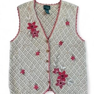 Country Classics by Koret cream and red floral embroidered vest Size M